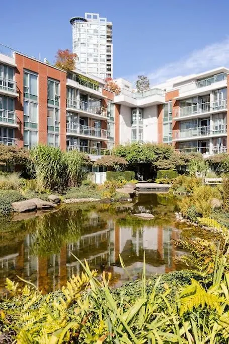 Vancity Central Suites Vancouver Apartment